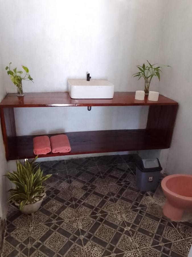 Pondok Lestari Kadidiri Batudaka エクステリア 写真